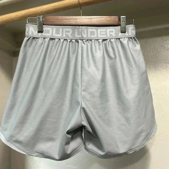 Shorts - Picture 3 of 4